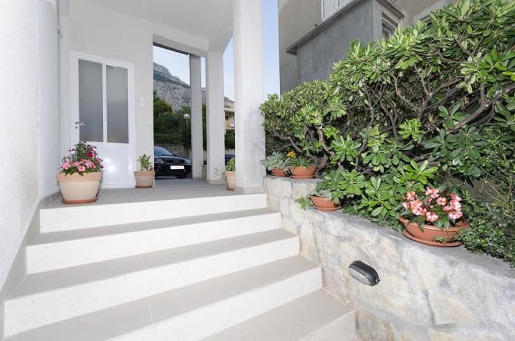 Apartments Ivan Makarska Exterior photo